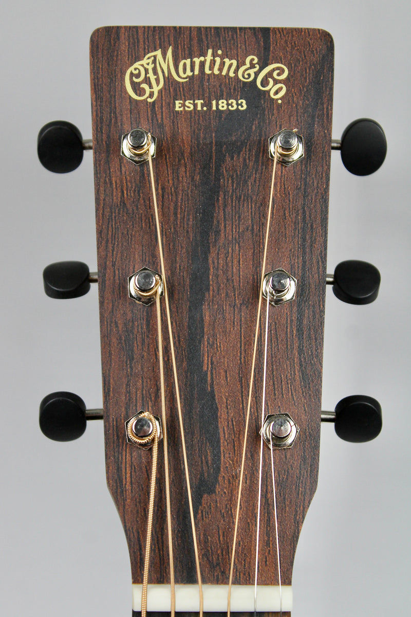 Martin Road Series 000-10E Retro A/E - Naturel