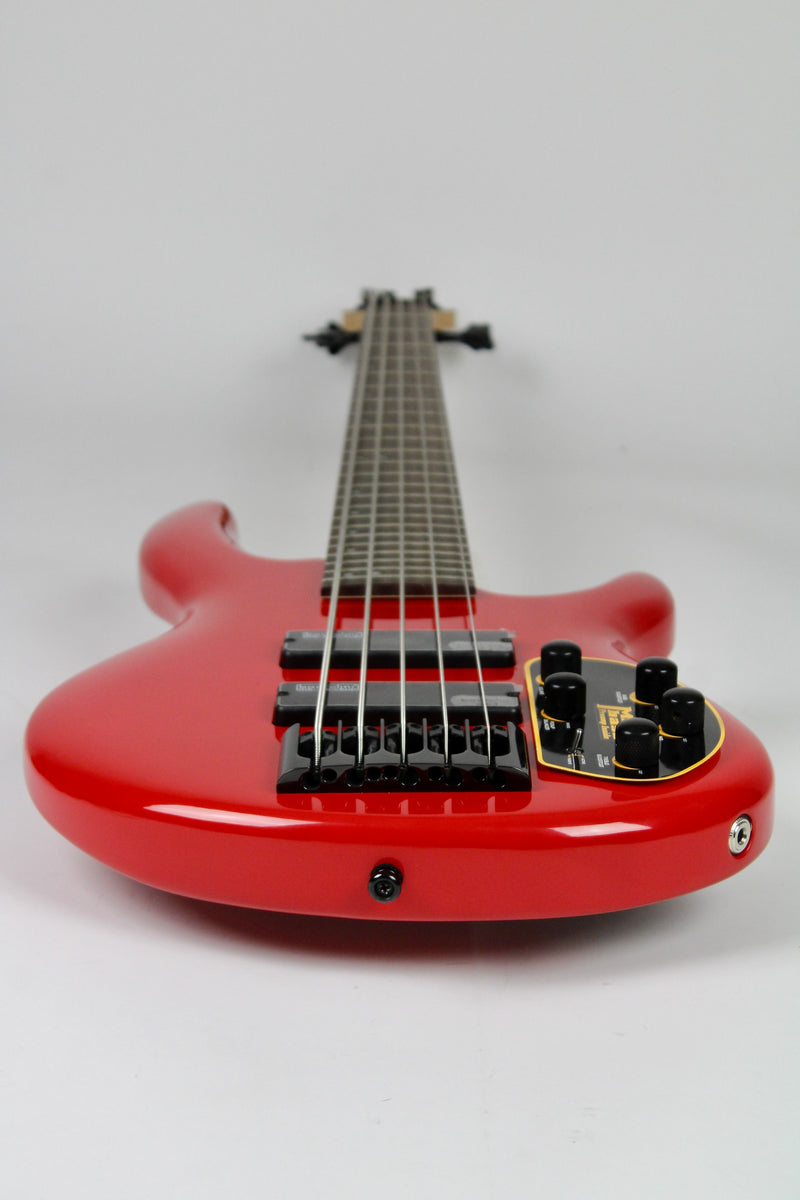 Cort C5 Deluxe Artisan Series Basse Électrique 5 cordes - Candy Red (démo)