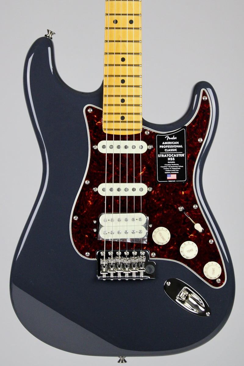 Fender American Professional Classic Stratocaster HSS - Faded Black