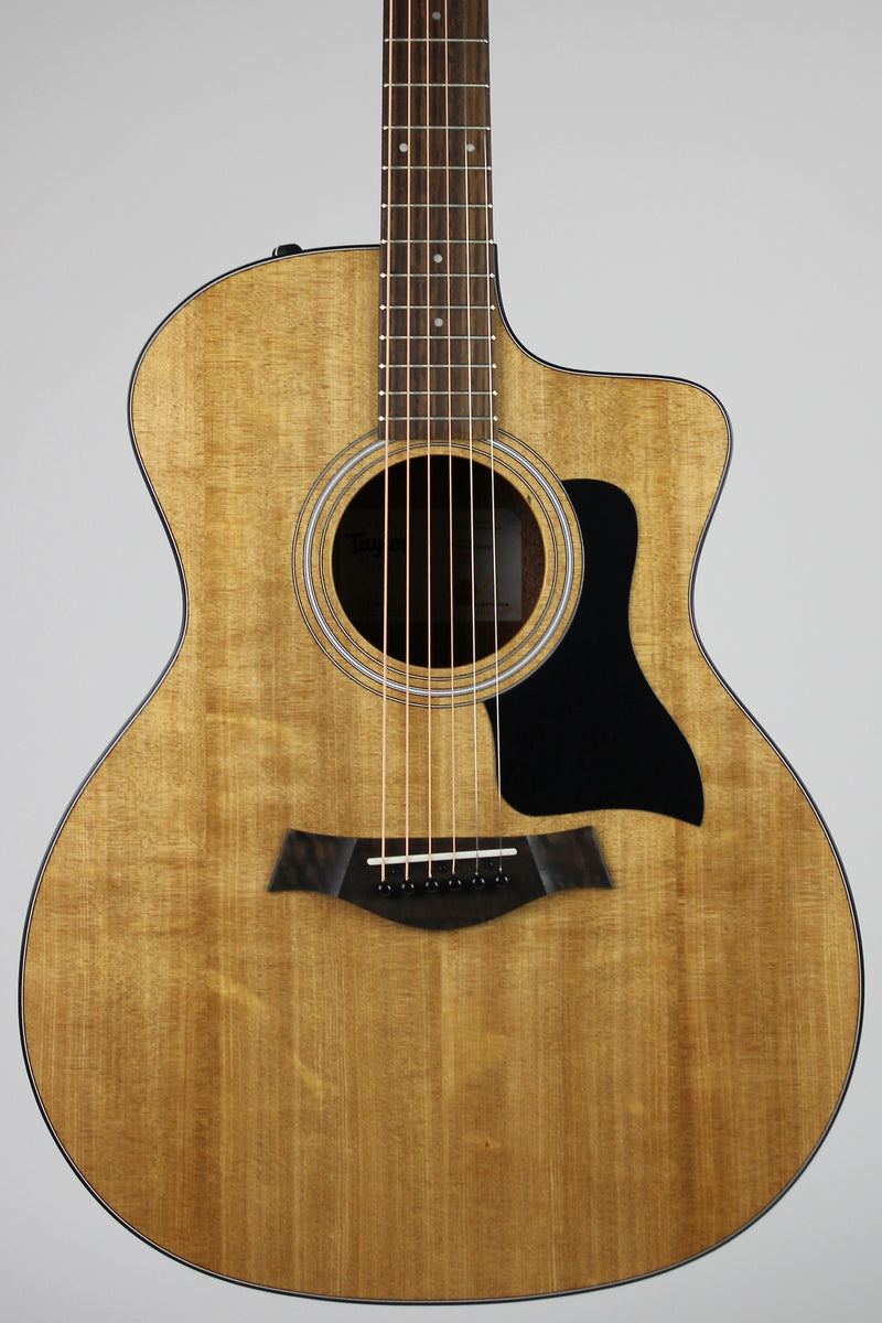 Taylor 114ce Spruce/Sapele - Natural w/Gig Bag