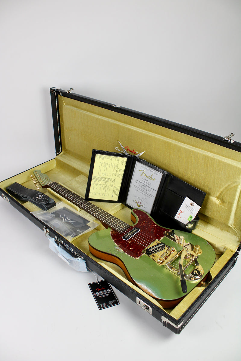 Fender Custom Shop Limited Edition Bow Tie Telecaster Custom Relic - Aged Sage Green Metallic