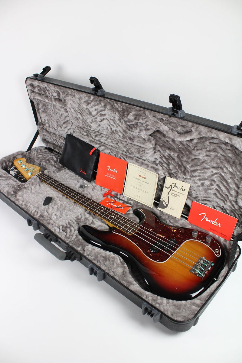 Fender American Professional II Precision Bass - 3-color Sunburst (usagé)