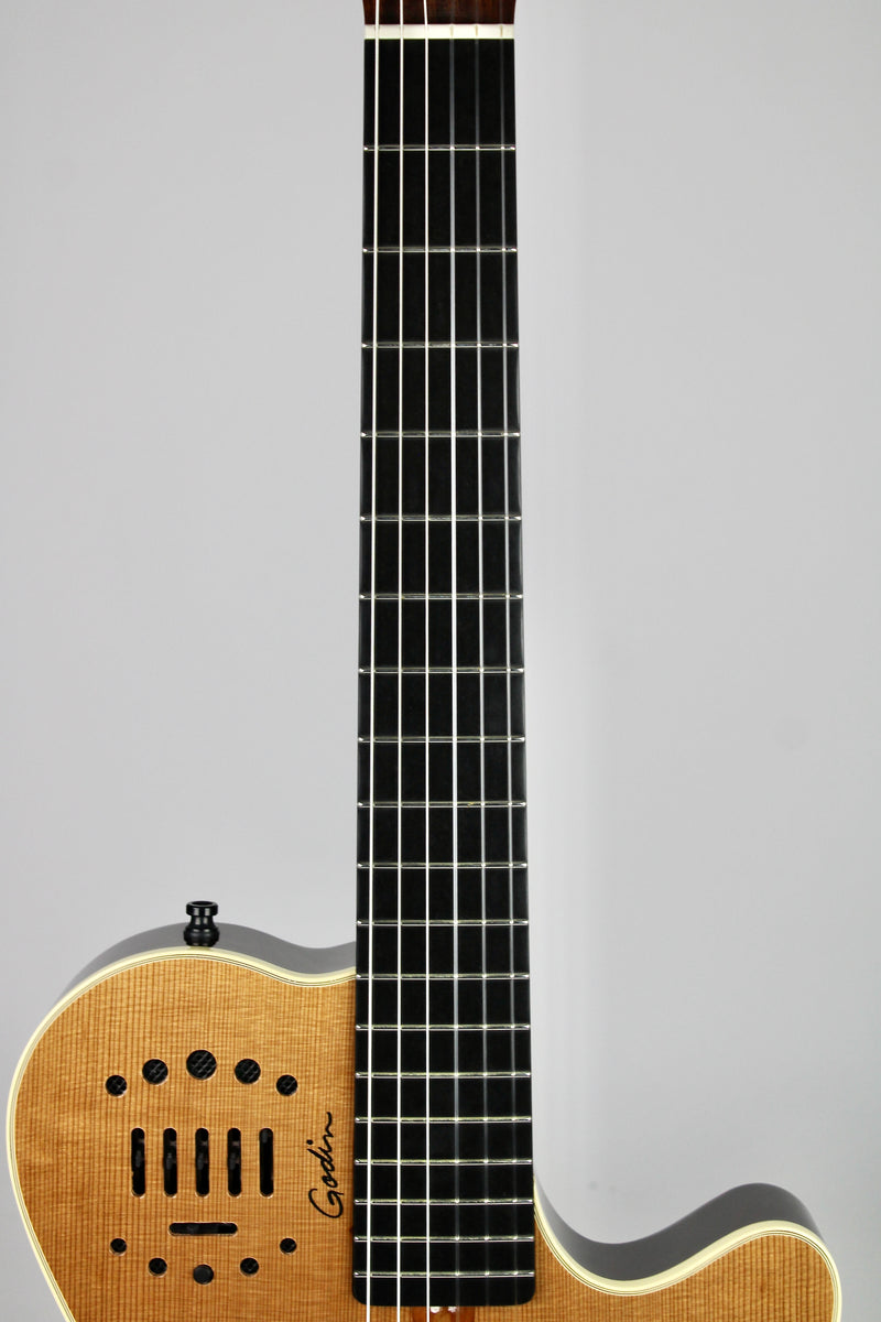 Godin Multiac Grand Concert Sergio Vallin Limited Edition - Natural (relic)