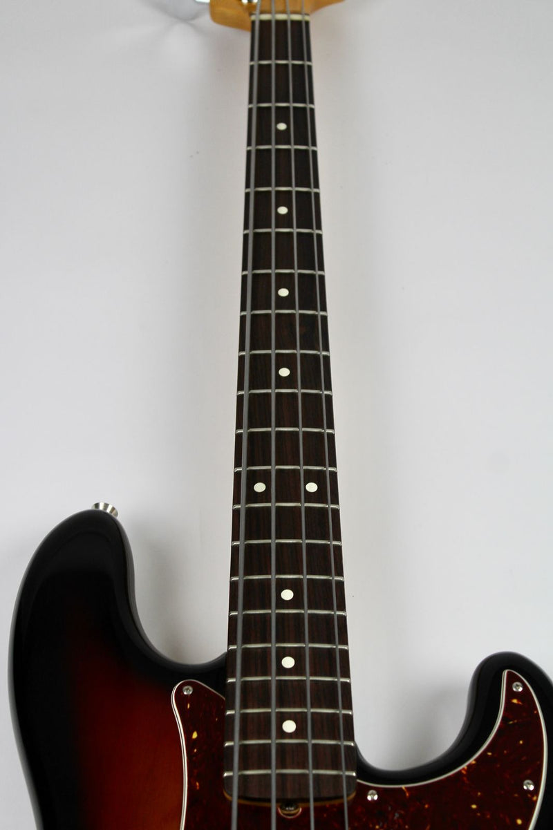 Fender American Professional II Precision Bass - 3-color Sunburst (usagé)