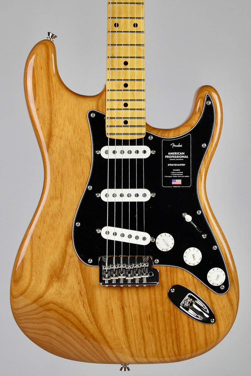 Fender American Professional Stratocaster - Natural