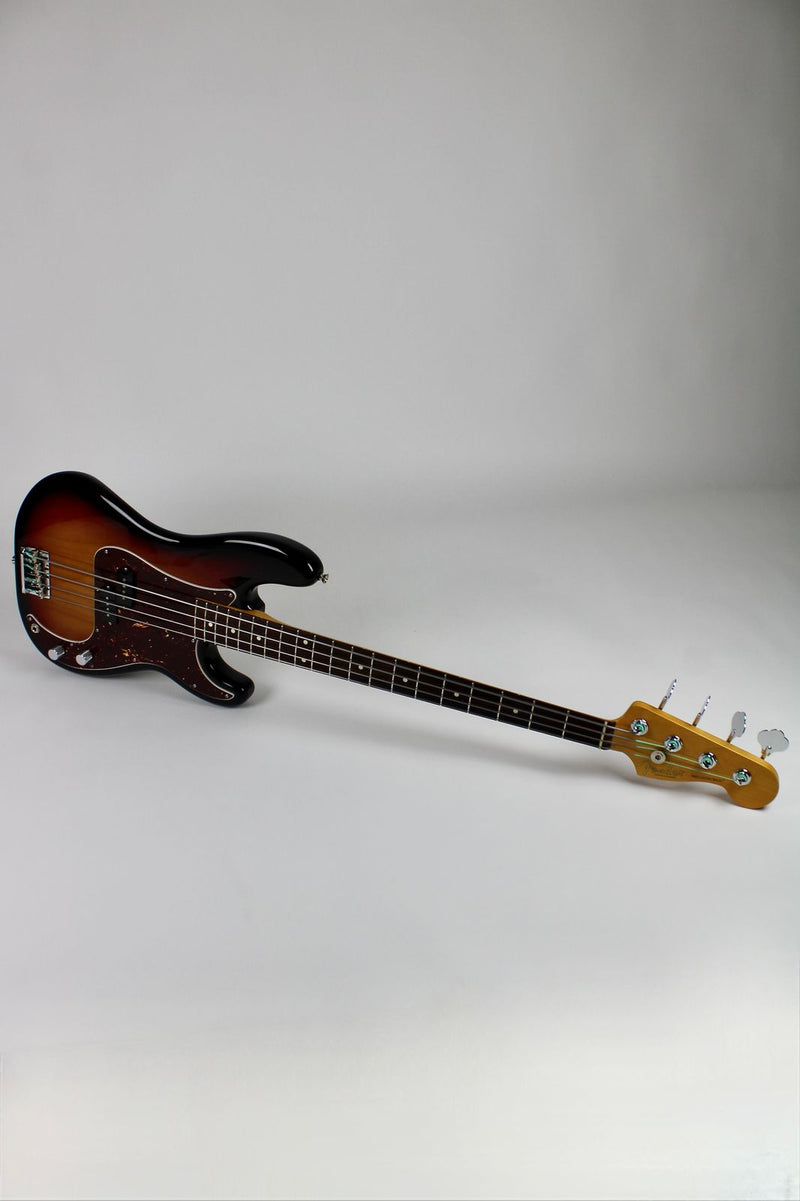 Fender American Professional II Precision Bass - 3-color Sunburst (usagé)