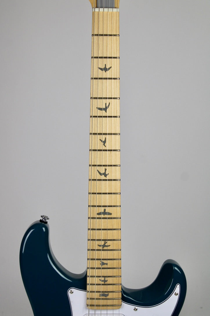 PRS SE Silver Sky Maple Fingerboard - Nylon Blue