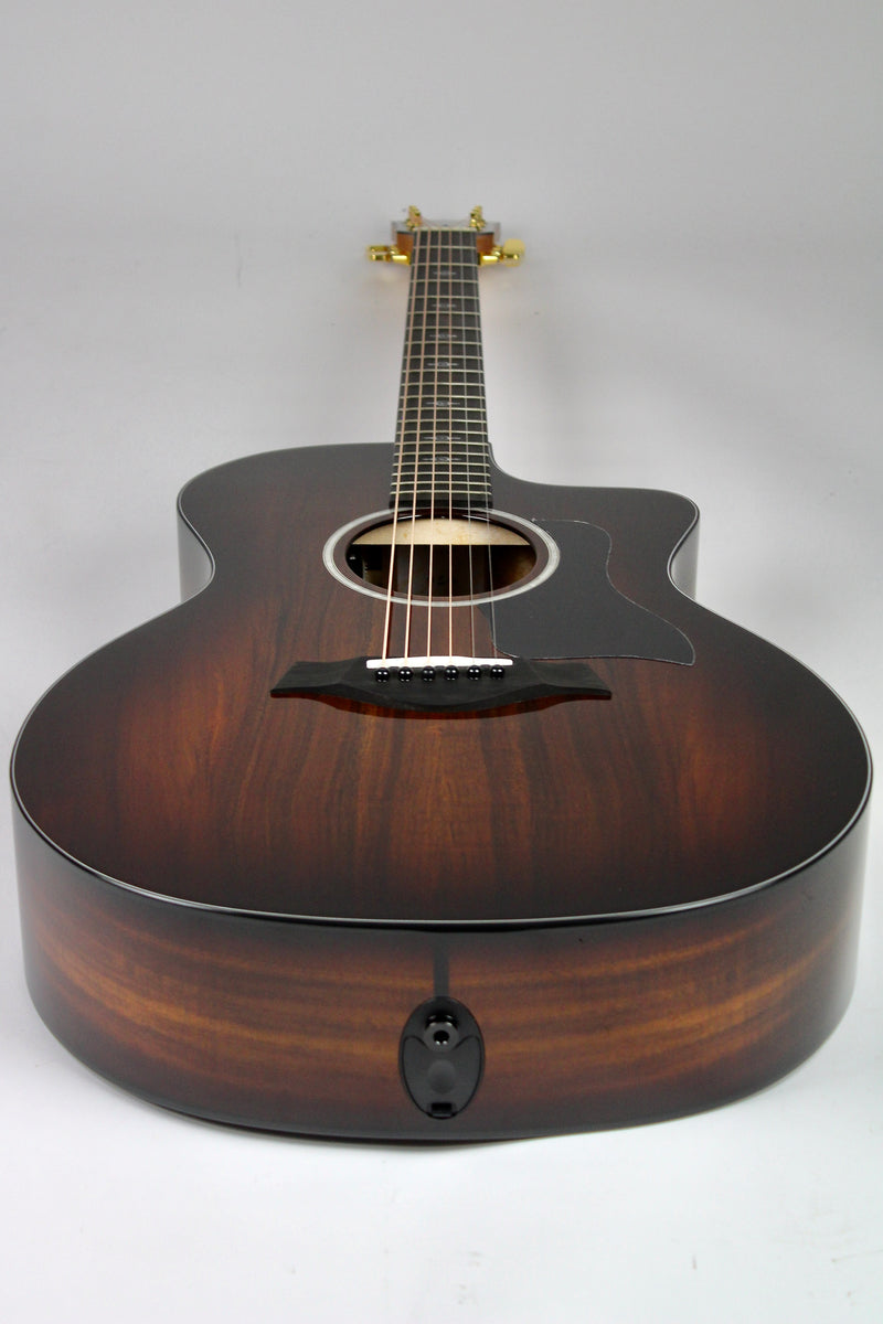 Taylor 224ce-K DLX - Shaded Edgeburst