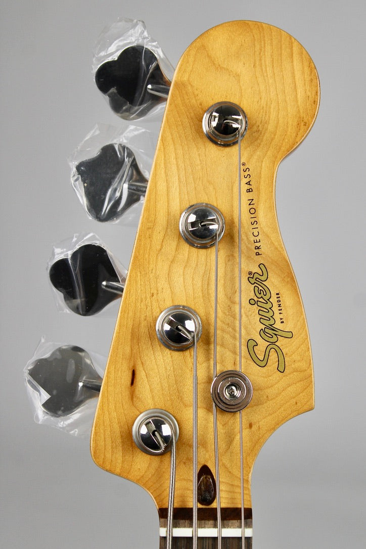 Squier Classic Vibe '60s Precision Bass - 3-Tone Sunburst