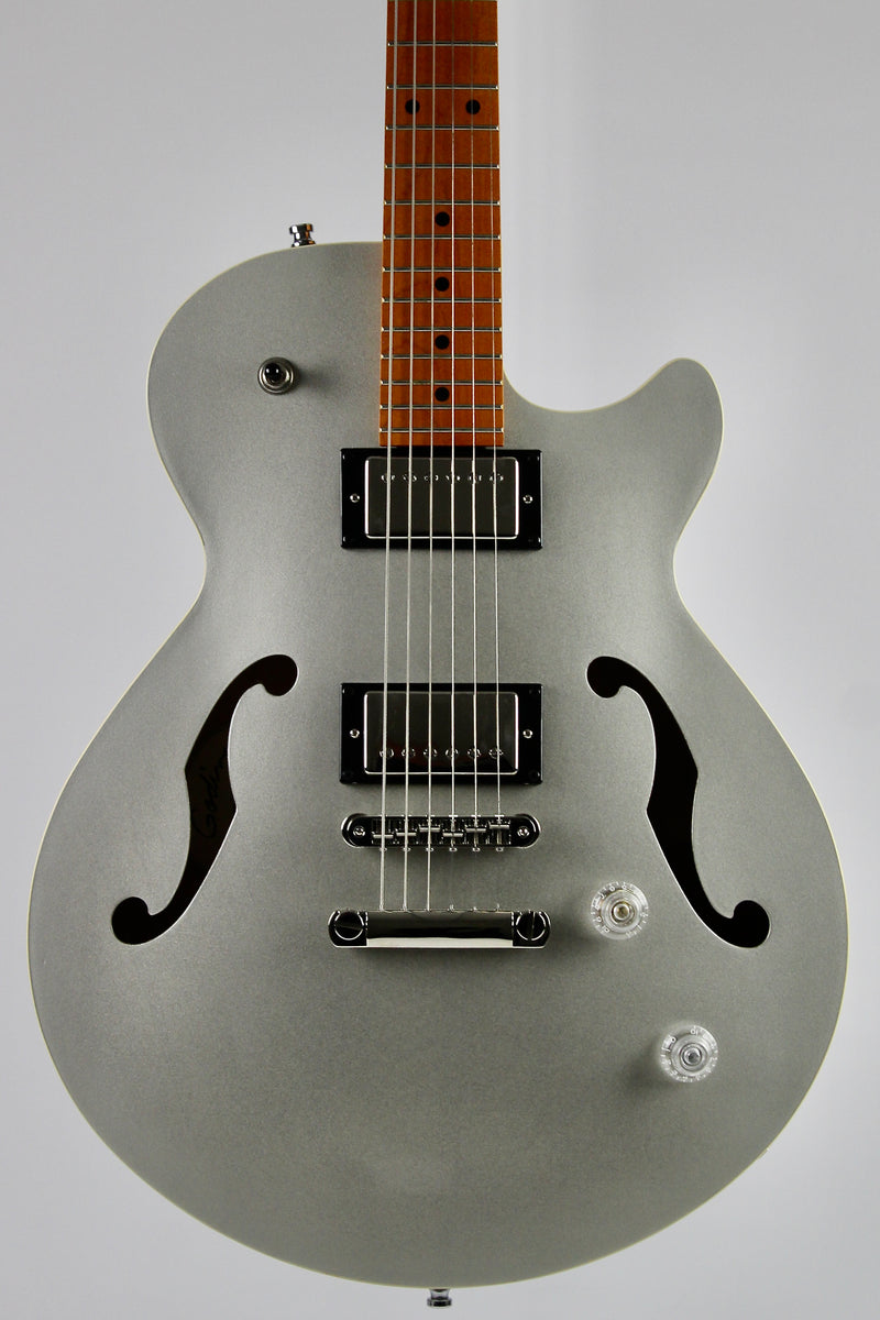 Godin Montreal Premiere Limited Edition - Platinum Grey (démo)