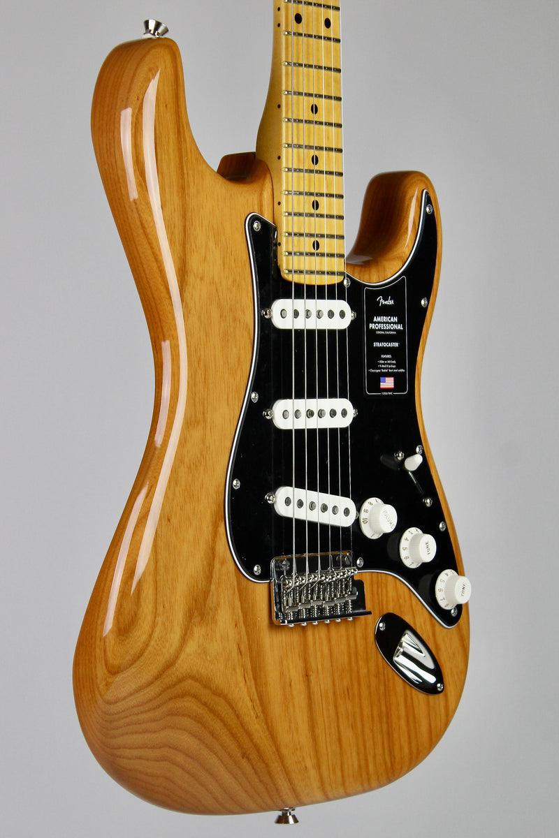 Fender American Professional Stratocaster - Natural