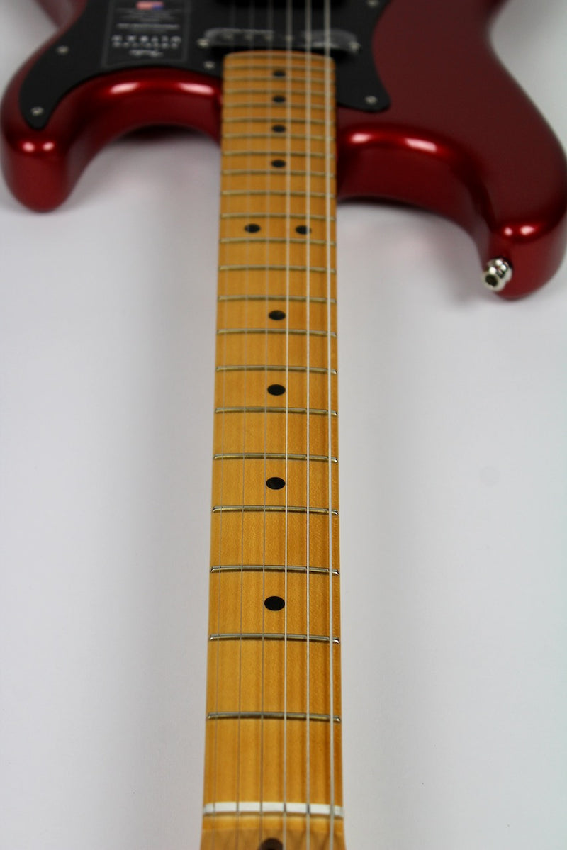 Fender American Ultra II Stratocaster HSS - Sinister Red w/OHSC (0119152799)
