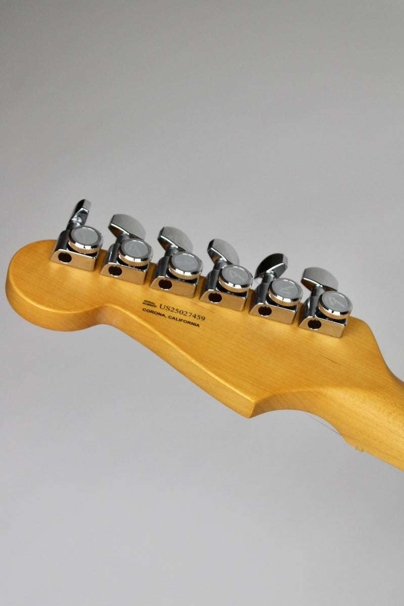 Fender American Ultra II Stratocaster HSS - Sinister Red w/OHSC (0119152799)