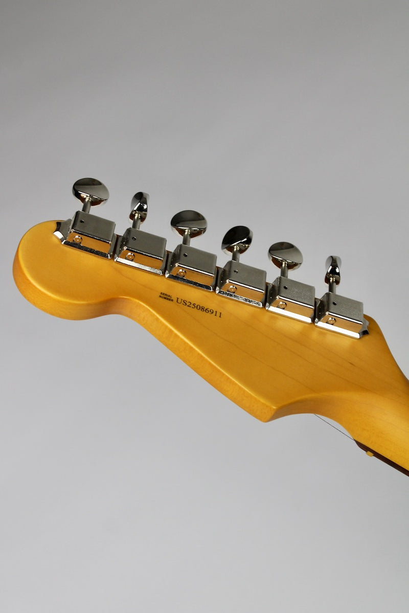 Fender American Professional Classic Stratocaster - Faded Black w/Gig Bag (0114940322)