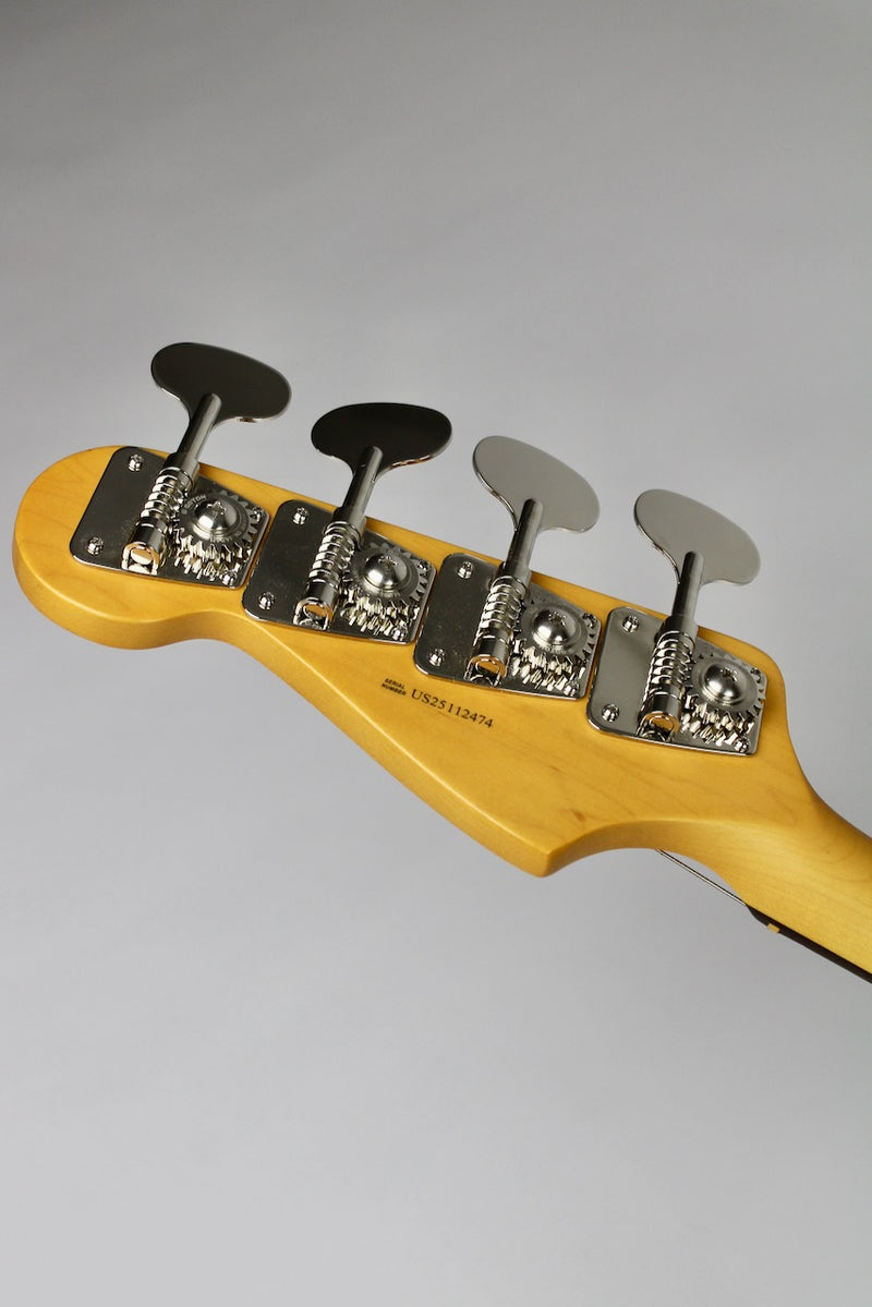 Fender Fender American Professional Classic Jazz Bass - 3-Color Sunburst w/Gig Bag (0198640300)