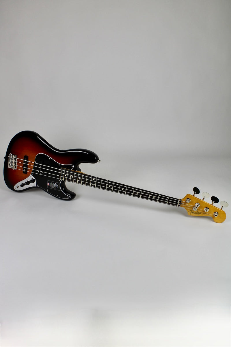 Fender Fender American Professional Classic Jazz Bass - 3-Color Sunburst w/Gig Bag (0198640300)