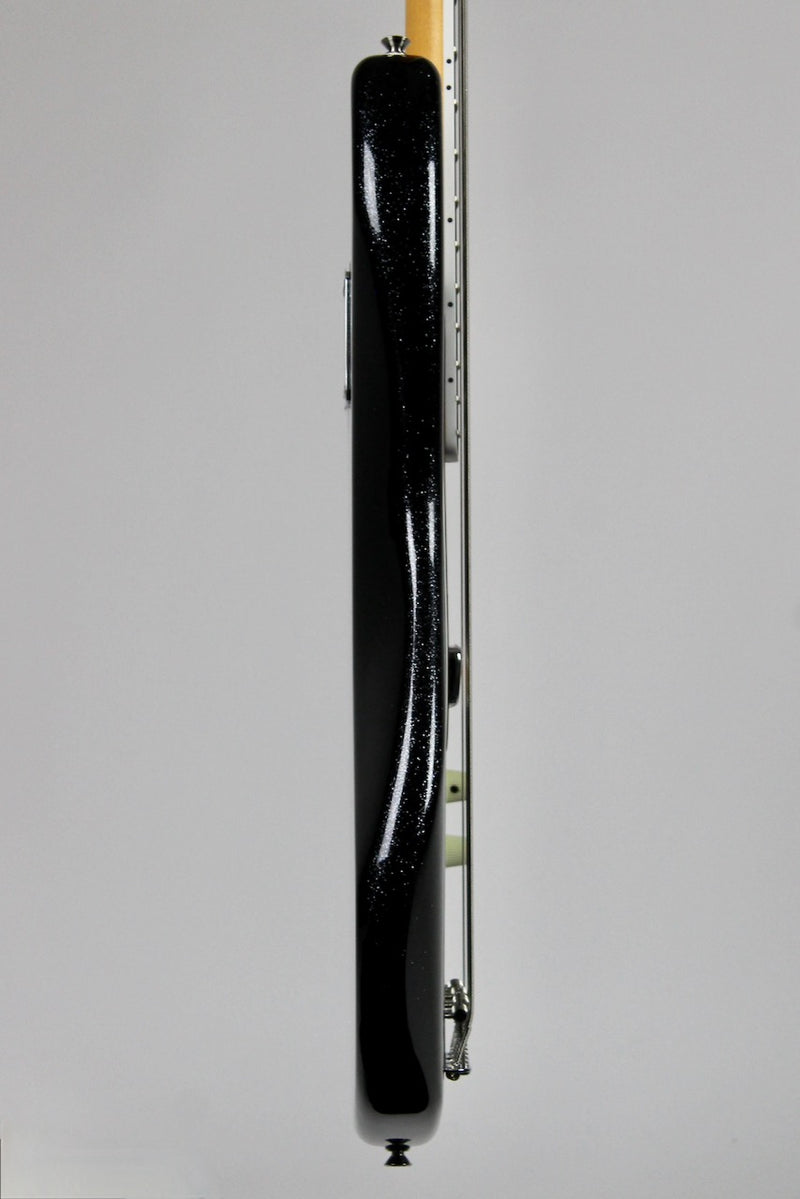 Fender Limited-Edition Gold Foil Jazz Bass - Black Sparkle w/Gig Bag (0140711398)