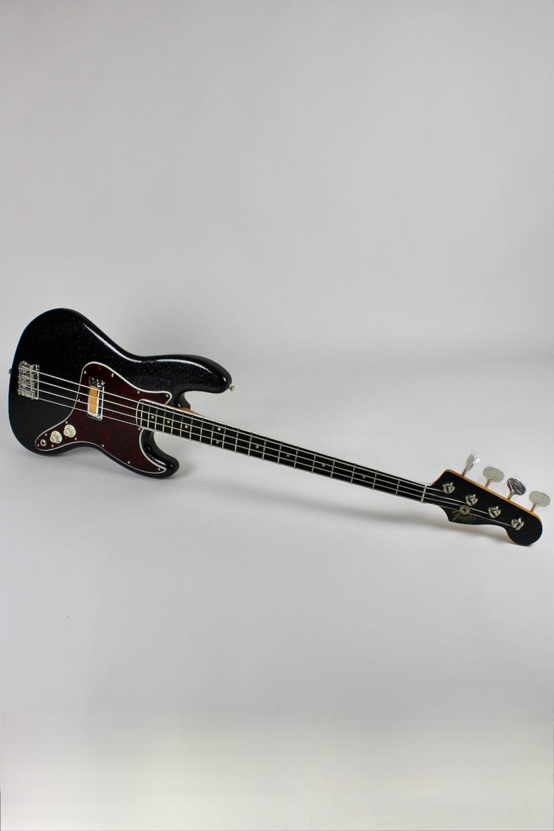 Fender Limited-Edition Gold Foil Jazz Bass - Black Sparkle w/Gig Bag (0140711398)