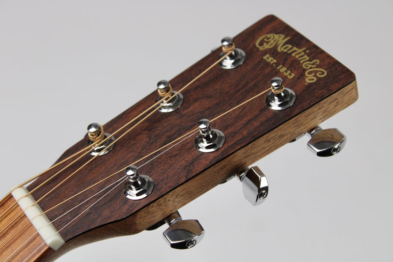 Martin GPC-X2E Grand Performance Natural Rosewood w/Gig Bag