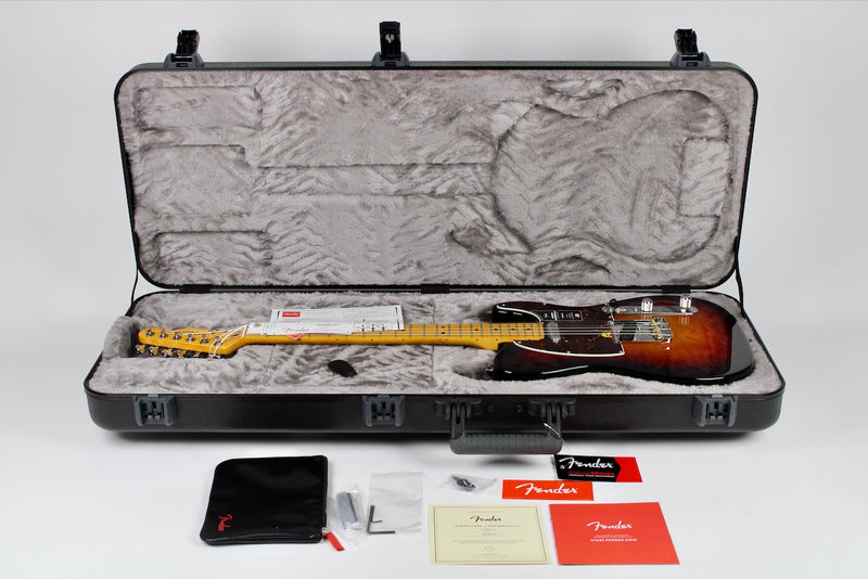 Fender American Professional II Telecaster Maple Fingerboard - 3-color Sunburst w/OHSC (0113942700)
