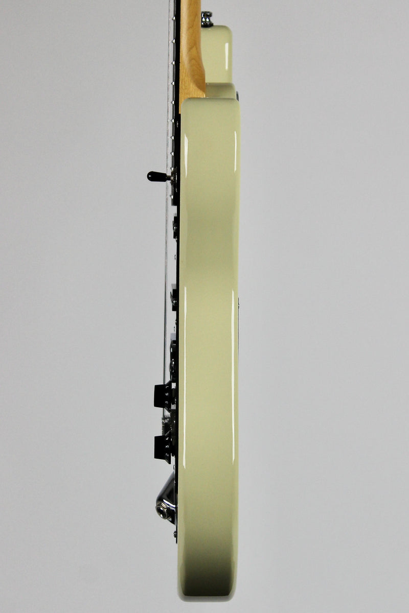 Godin LERXST Alex Lifeson Signature Vega Trem - Limelight Cream w/OHSC (demo)