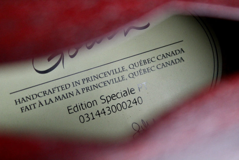 Godin 5th Avenue Mahogany Satin Red (Special Edition) w/Gig Bag