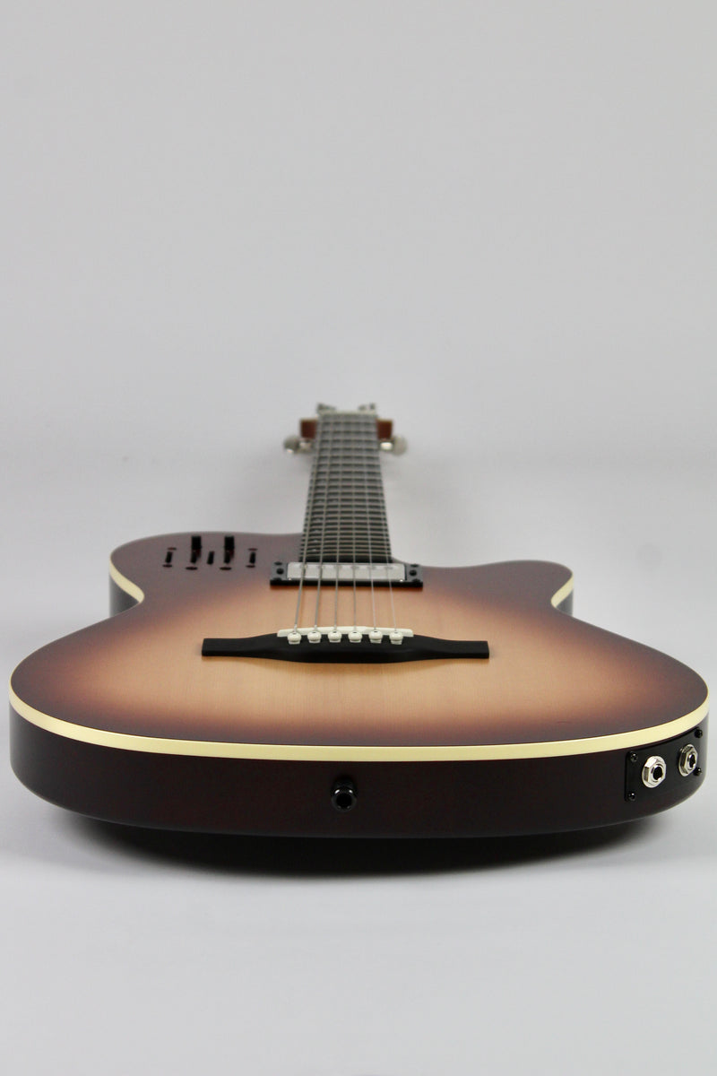Godin A6 Ultra Prototype (Table en Épinette) - Burst (démo)