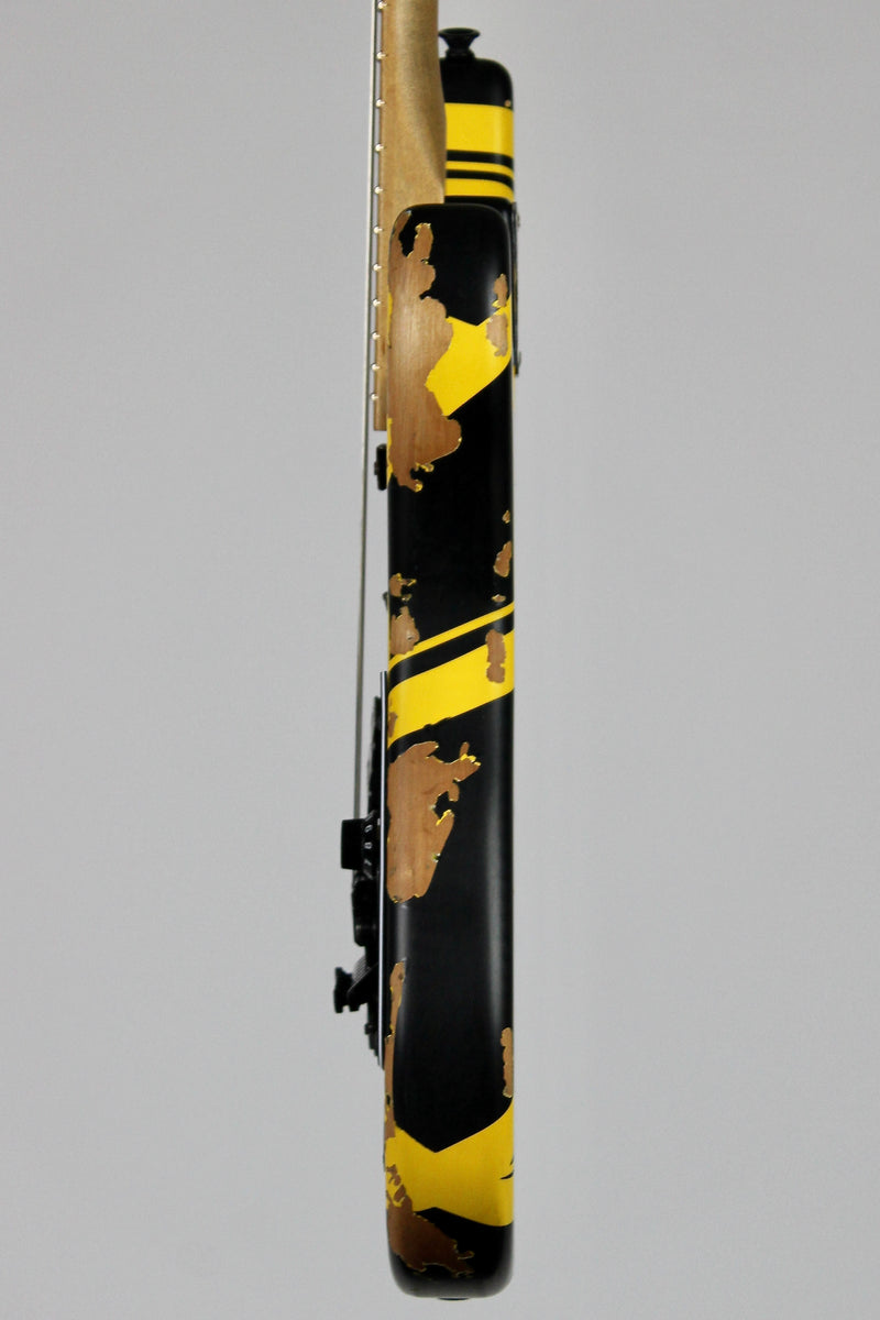 EVH Striped Series Frankenstein Frankie - Black with Yellow Stripes, Relic w/Gig Bag (5107900528)