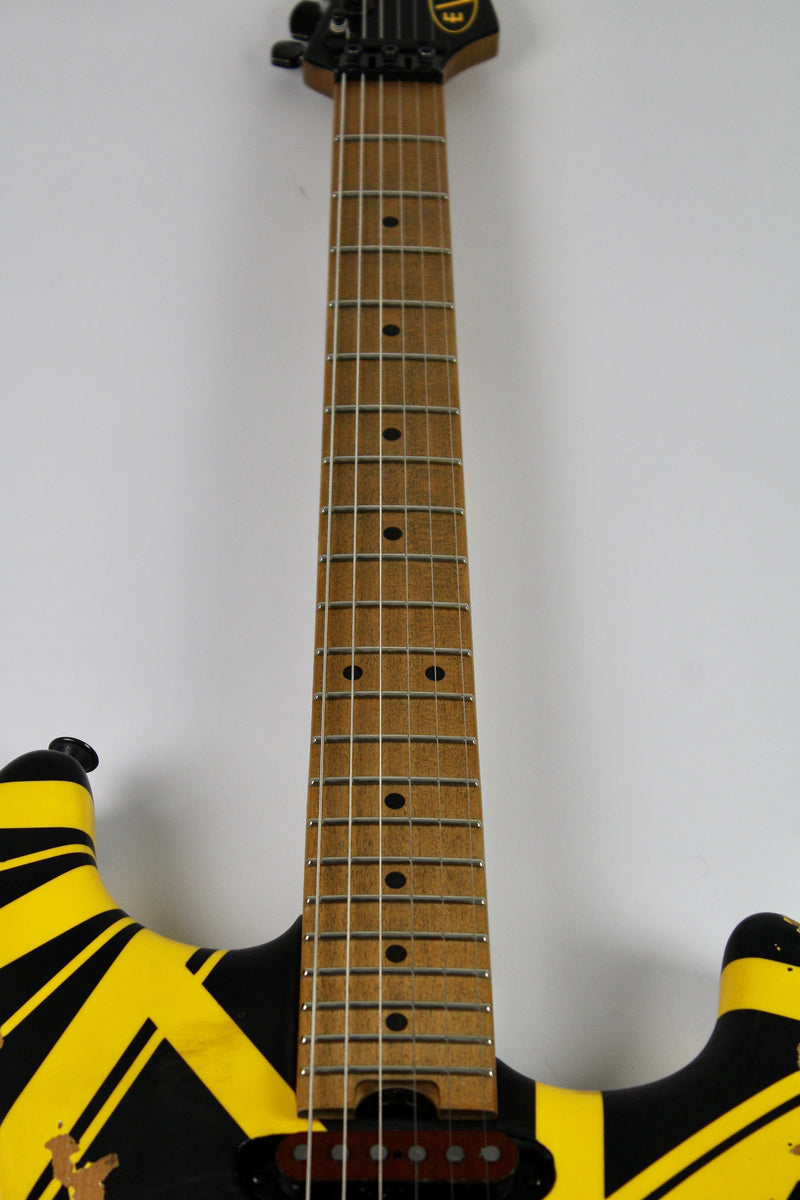 EVH Striped Series Frankenstein Frankie - Black with Yellow Stripes, Relic w/Gig Bag (5107900528)