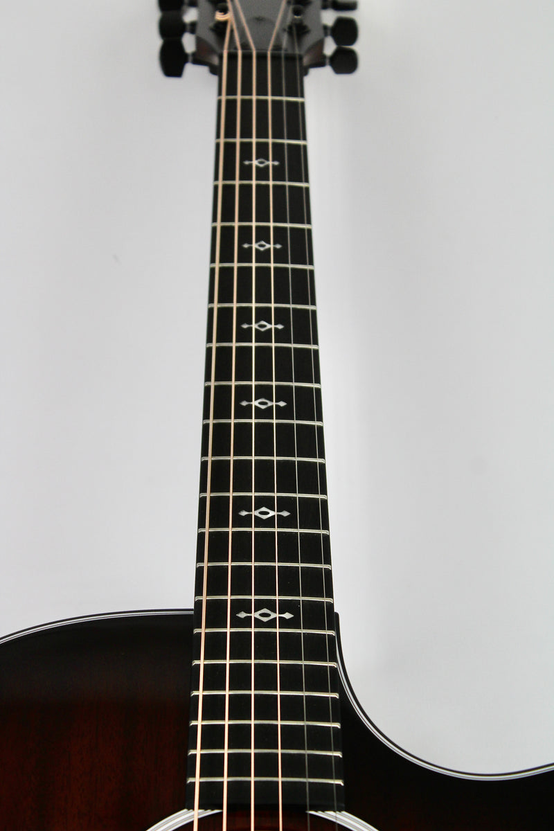 Taylor Next Generation 324ce - Shaded Edgeburst avec Étui Rigide