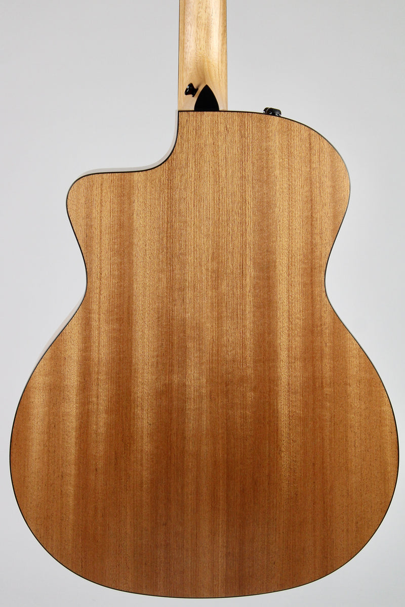 Taylor 114ce Épinette/Sapelli - Naturel avec Étui Souple