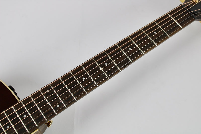 Taylor 50th Anniversary AD14ce LTD - Tobacco Sunburst w/Gig Bag (AD14CESBLTD)