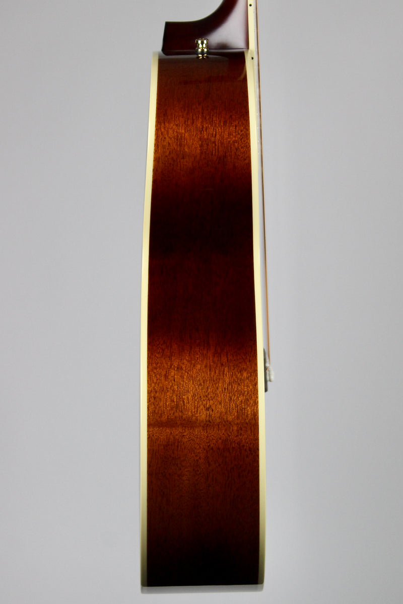 Godin Connaisseur MJ Sunsetburst Maho (demo)