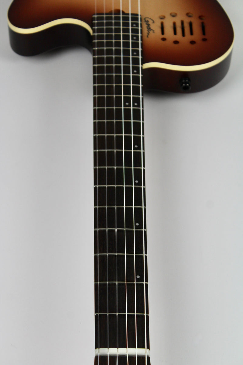 Godin Multiac Encore Nylon Table en Épinette - Sunburst (démo)