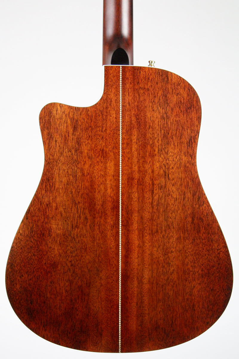Seagull Artist Peppino Signature CW - Bourbon Burst (demo)