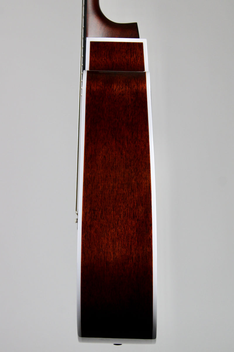 Seagull Artist Peppino Signature CW - Bourbon Burst (demo)