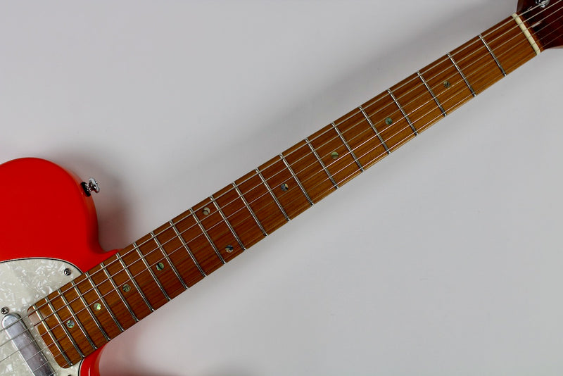 Sire Larry Carlton T7 - Fiesta Red (T7FRD)