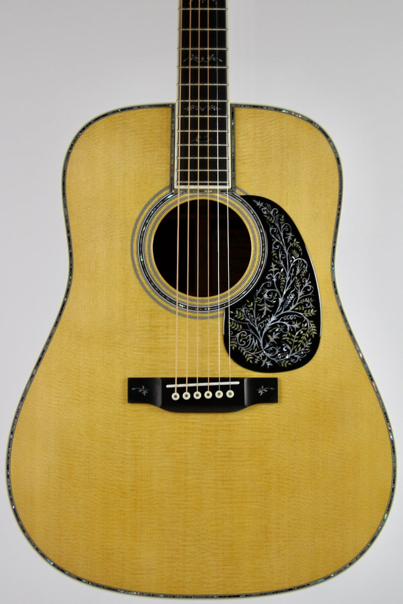 Martin D-42 Special - Natural w/OHSC (D42SPECIAL)