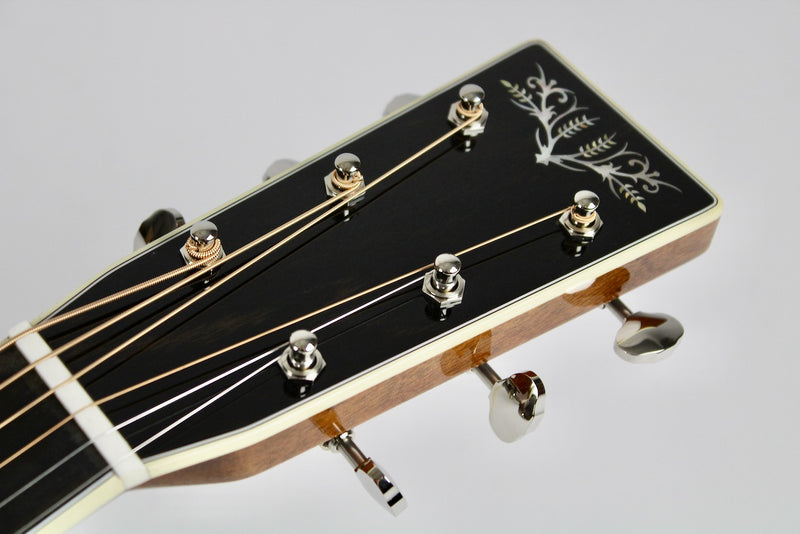 Martin D-42 Special - Natural w/OHSC (D42SPECIAL)