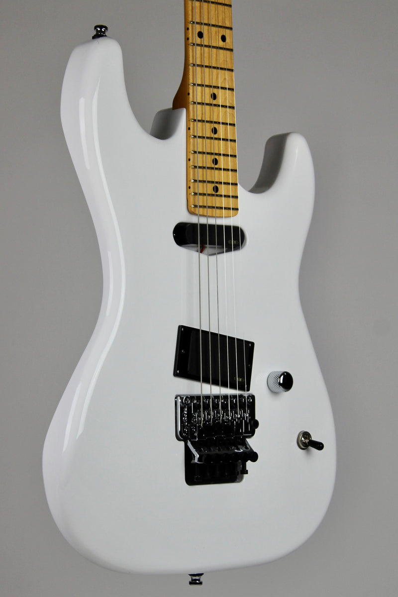 Godin Redline – 85 White MN (demo)