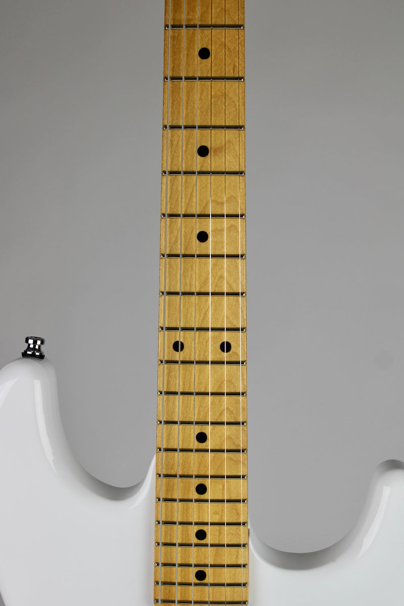 Godin Redline – 85 White MN (demo)