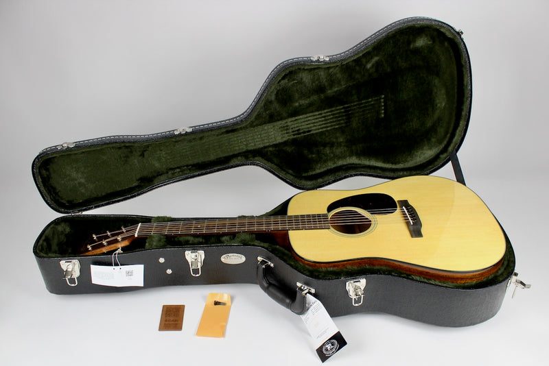 Martin D-18 Standard Series - Natural Aging Toner w/OHSC