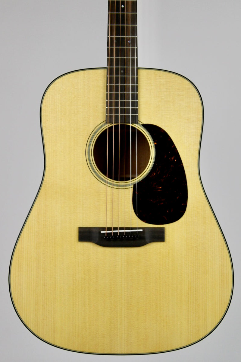 Martin D-18 Standard Series - Natural Aging Toner w/OHSC