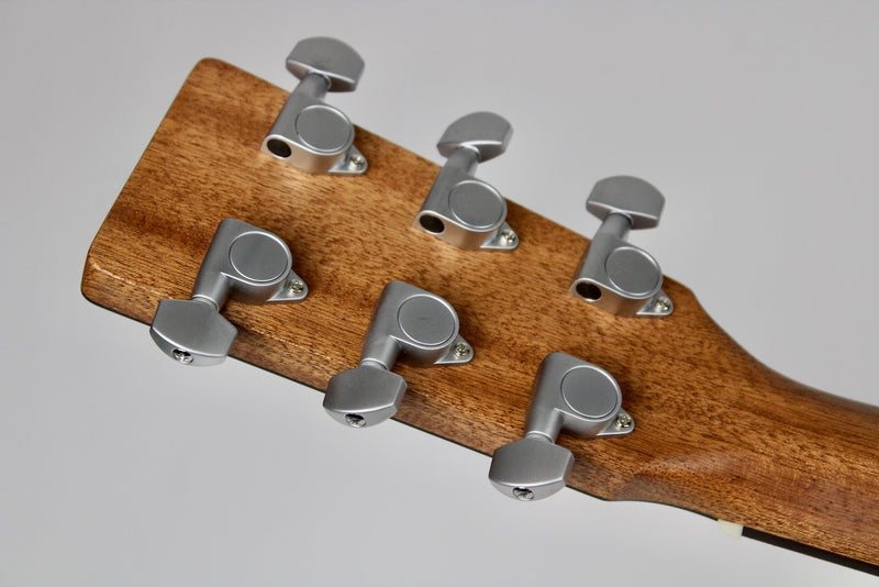 Martin 000-X2E Brazilian - Natural w/Gig Bag (000X2EBRAZ)