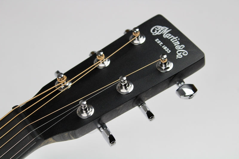 Martin DX Johnny Cash - Jett Black w/Gig Bag