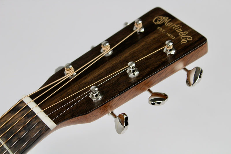 Martin D-X2E Billy Strings Signature w/Gig Bag (DX2EBILLYSTRINGS)