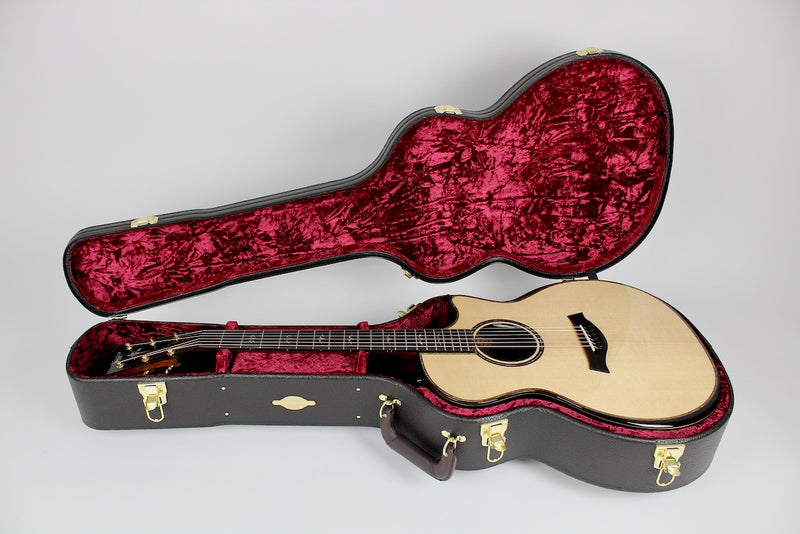 Taylor 914ce - Natural Sitka Spruce w/OHSC