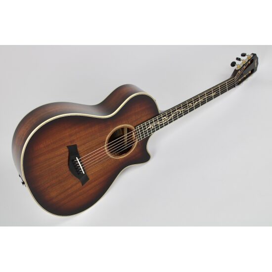 Taylor K22ce 12-fret V-Class - Shaded Edgeburst w/OHSC