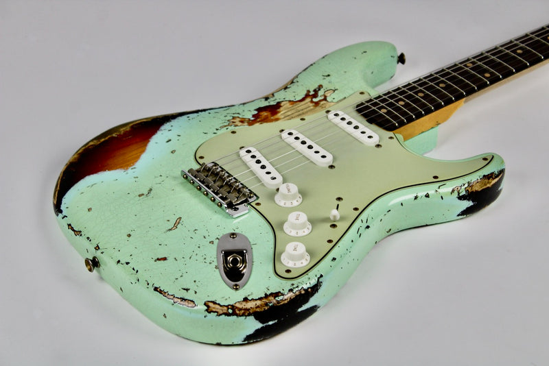 Fender Custom Shop '61 Super Heavy Relic Stratocaster - Aged Surf Green Over 3-tone Sunburst w/OHSC (9231016779)