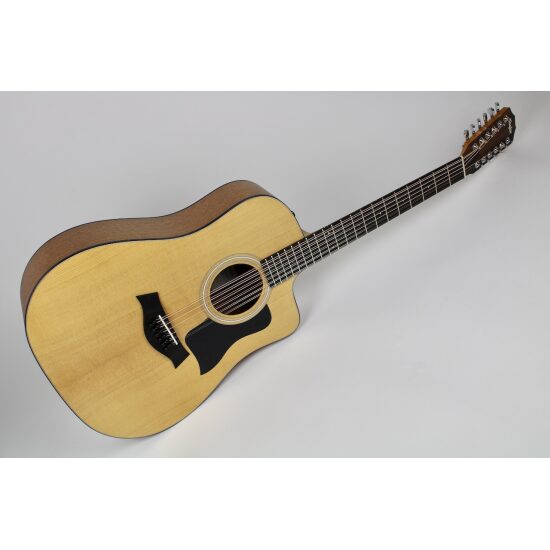 Taylor 150ce Dreadnought 12-string - Natural w/Gig Bag